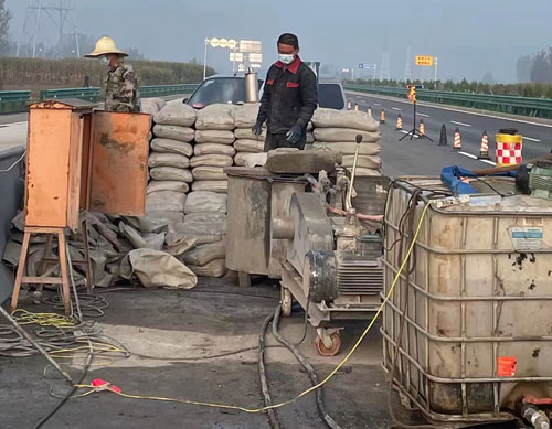 鲅鱼圈高速公路高压注浆